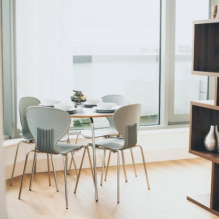 Penthouse In Liverpool City Centre - Free Parking - Balcony - By Happy Days Buitenkant foto