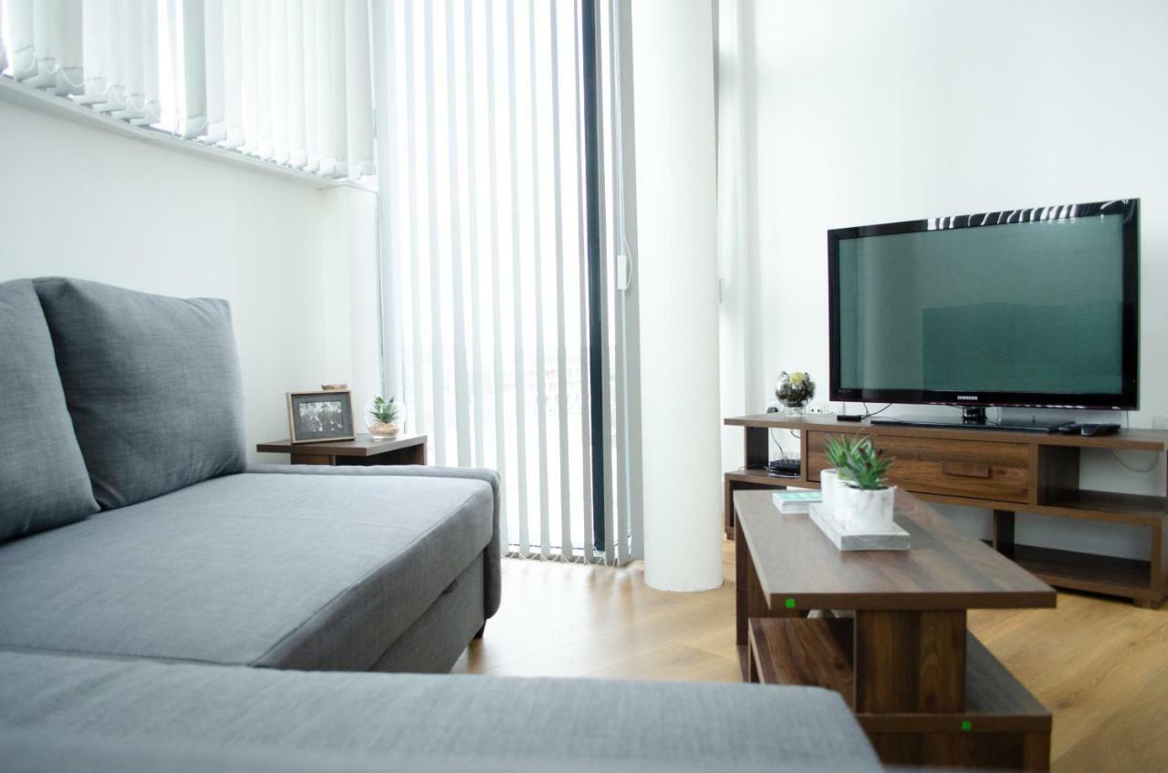 Penthouse In Liverpool City Centre - Free Parking - Balcony - By Happy Days Buitenkant foto