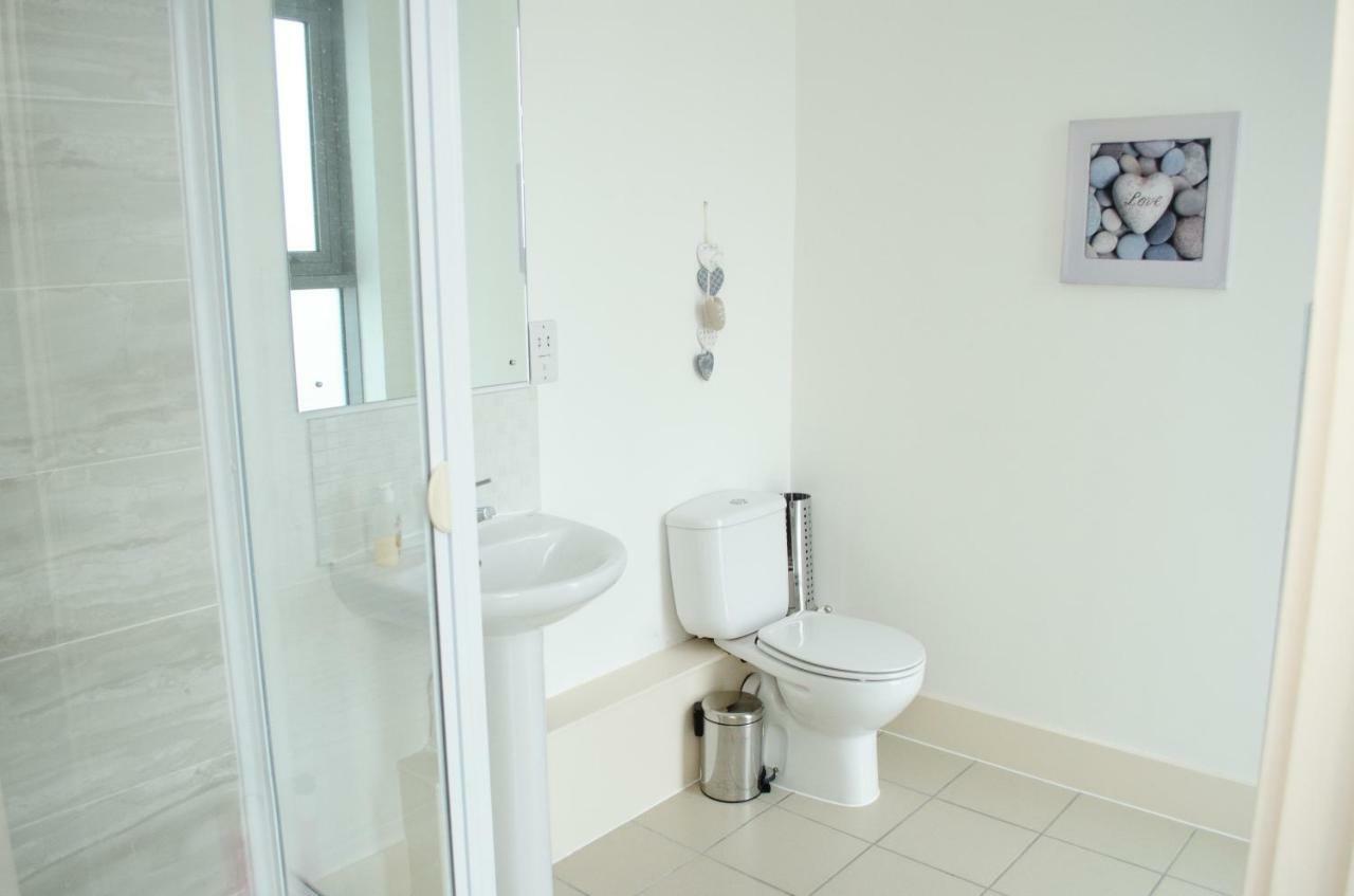 Penthouse In Liverpool City Centre - Free Parking - Balcony - By Happy Days Buitenkant foto